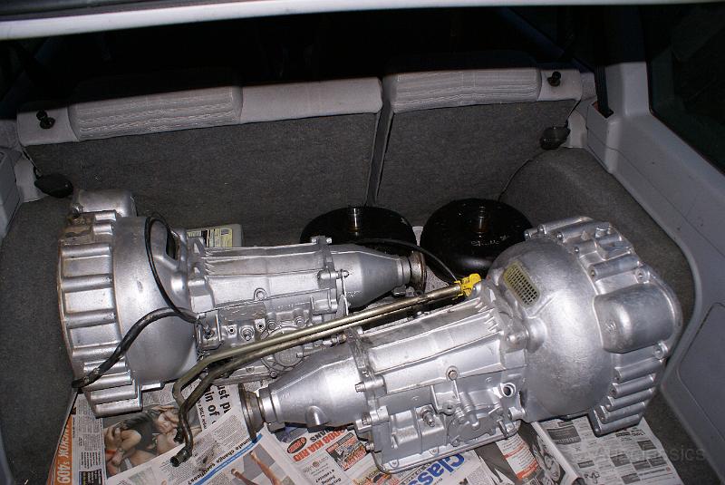 Fully Reco XJ6 SIII Autos x2.JPG